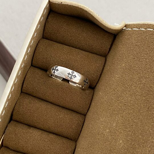 Dos piezas de anillos abiertos versátiles para mujer, anillos S925 de amor de plata rotos elásticos modernos y personalizados apilados por celebridades de Internet