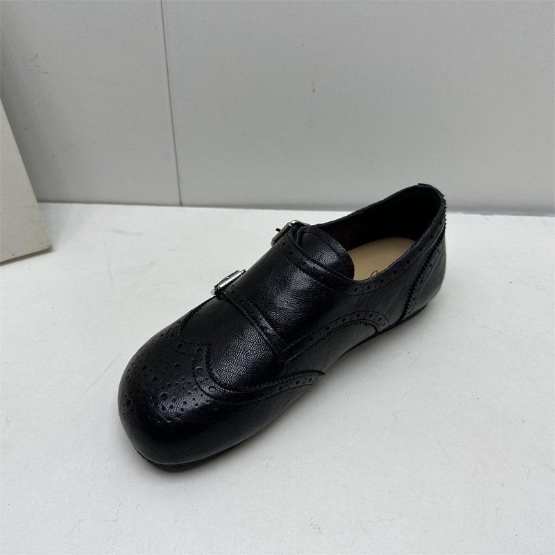 2026春季新款英伦风布洛克乐福鞋圆头皮带扣平底百搭复古女单鞋,淘宝优惠券,粉丝福利购,淘宝优惠卷