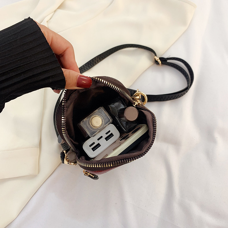 真皮拼接迷你手机包零钱小包女2024新款时尚软牛皮单肩斜挎小方包,淘宝优惠券,粉丝福利购,淘宝优惠卷