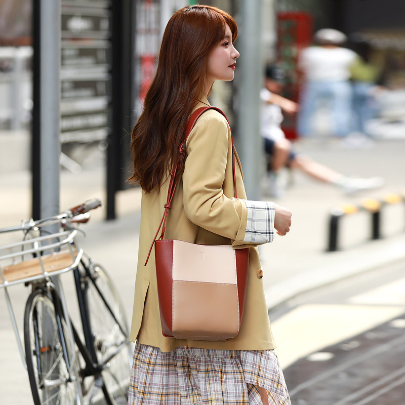 流行腋下2020新款潮秋冬ins水桶包 somay女士包袋