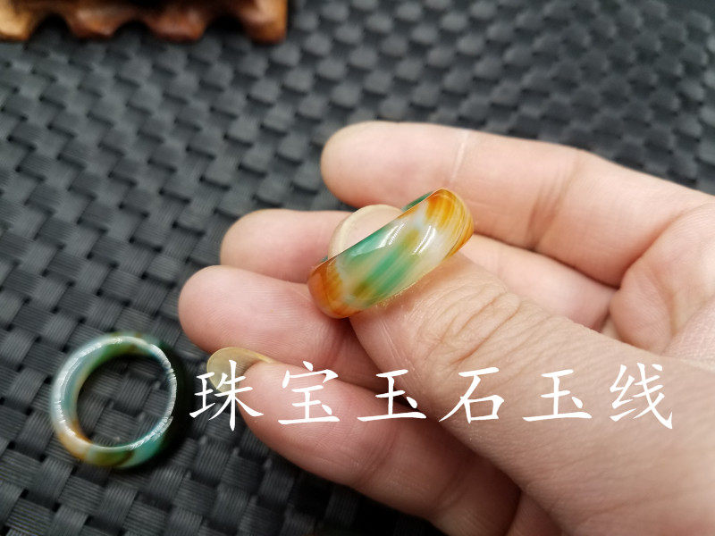 新款精美天然玉石a货玛瑙玉髓戒指三彩玉石戒指玛瑙指环戒指,淘宝优惠券,粉丝福利购,淘宝优惠卷