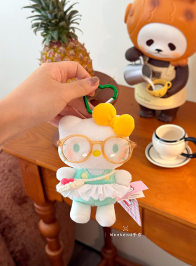 正版Hellokitty毛绒公仔可爱包包挂件卡通玩偶送闺蜜礼物少女心萌