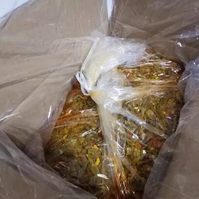 林家鑫红油酸豆角整箱9斤酱菜香辣豇豆泡菜咸菜下饭菜商用包邮 - 图0