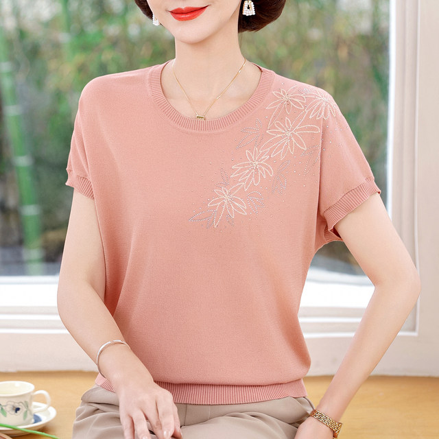 ເສື້ອໄໝ bat-sleeve ວ່າງແລະເຢັນ