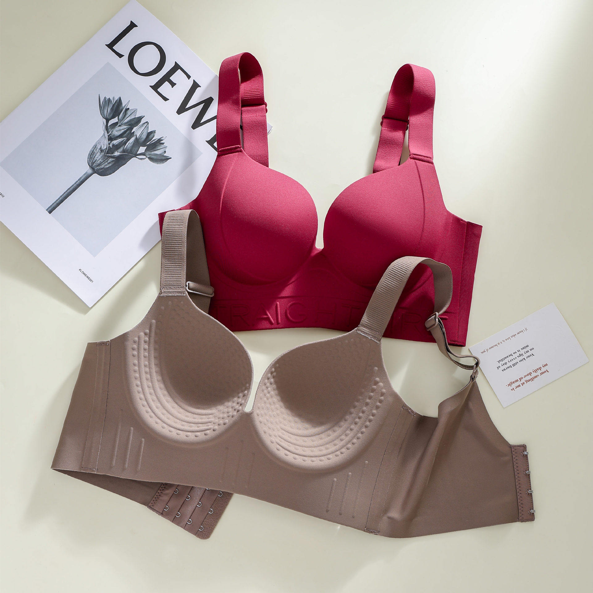 大胸显小薄款聚拢收副乳大码内衣女士调整无钢圈防外扩下垂文胸罩,淘宝优惠券,粉丝福利购,淘宝优惠卷