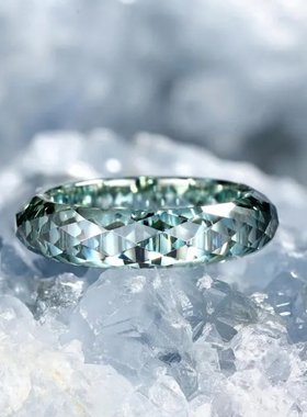 简约款莫桑石戒指 过钻笔VVS1 深绿色 时尚百搭饰品 送礼优选