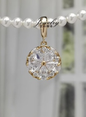 复古灵动高级感精致蝴蝶单坠