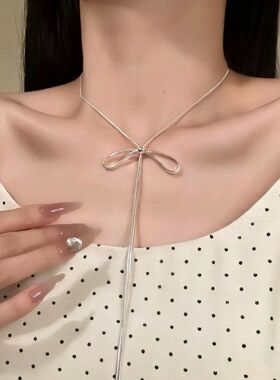 甜美简约抽拉蝴蝶结项链女款韩系小众设计长款卫衣链配饰百搭新款