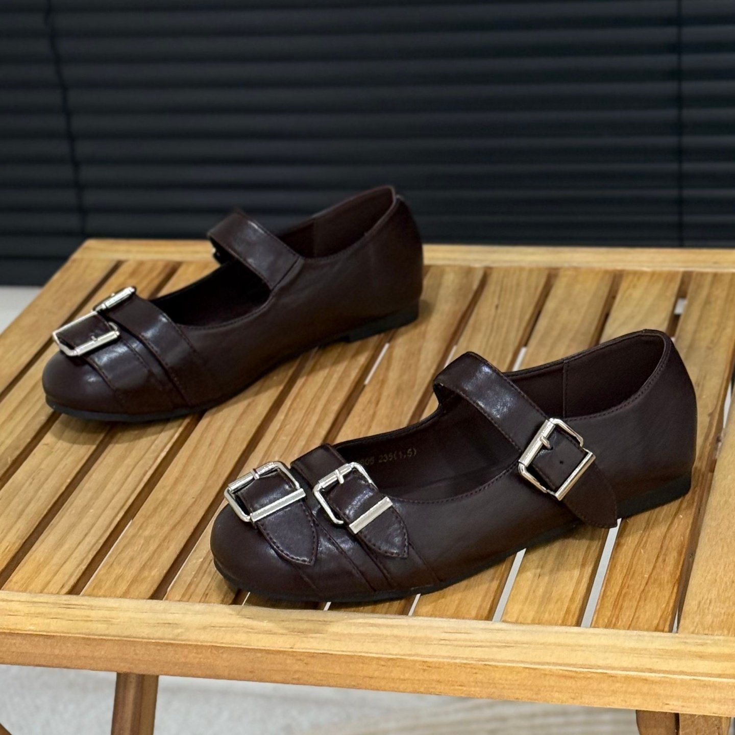 法式皮带扣平底玛丽珍鞋女2026春季新款一字带浅口单鞋潮酷小皮鞋,淘宝优惠券,粉丝福利购,淘宝优惠卷