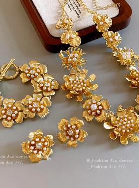 花朵珍珠项链套装宫廷