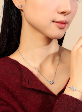 原创奔跑萌马项链女纯银小众设计ins独角兽毛衣链少女心贝母吊坠