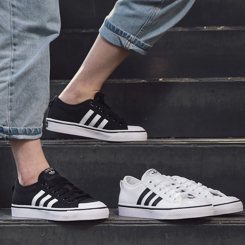 adidas女鞋情侣款lisa三叶草男鞋 上下运动板鞋/休闲鞋