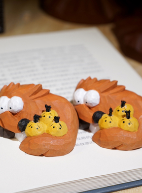 “爱是羁绊”手工木雕大坏狐狸与三只小鸡小摆件可爱动漫儿童礼物