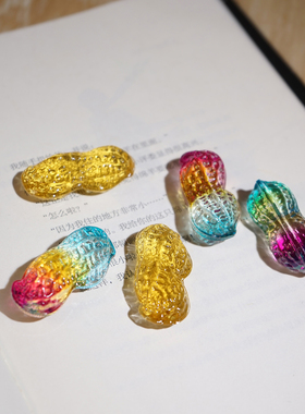 “好事花生”玻璃小摆件