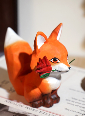 小王子狐狸玫瑰花手工木雕摆件