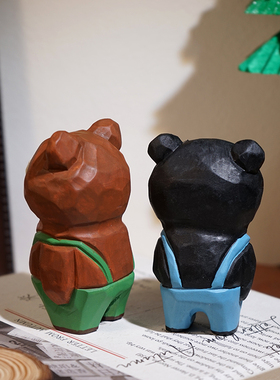 背带裤小熊手工木雕小摆件