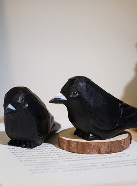 “聪明的乌鸦”手工木雕小鸟摆件工位电脑电视书柜办公桌面装饰品