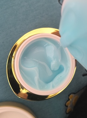 化妆品专柜正品50g补水保湿
