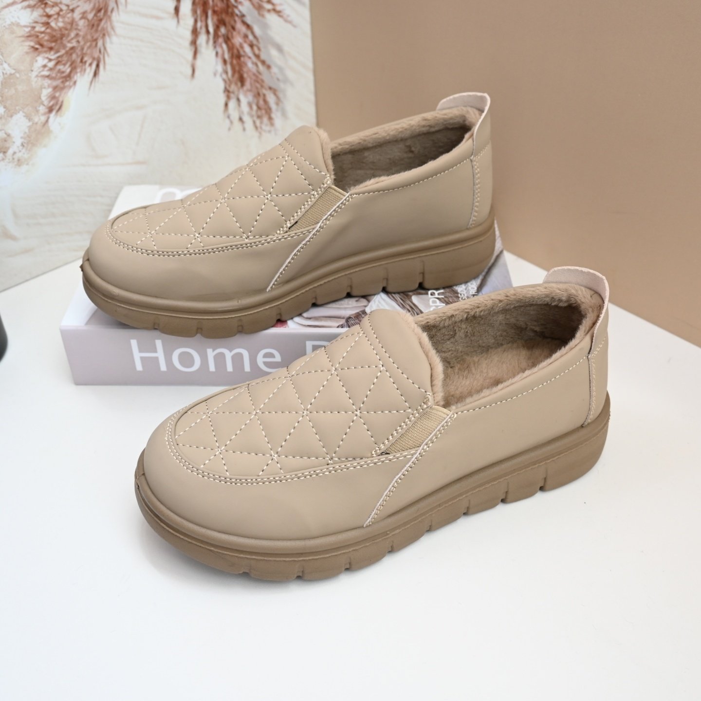 25冬季老北京薄绒棉鞋女妈妈鞋时尚洋气平底一脚蹬百搭保暖二棉鞋,淘宝优惠券,粉丝福利购,淘宝优惠卷