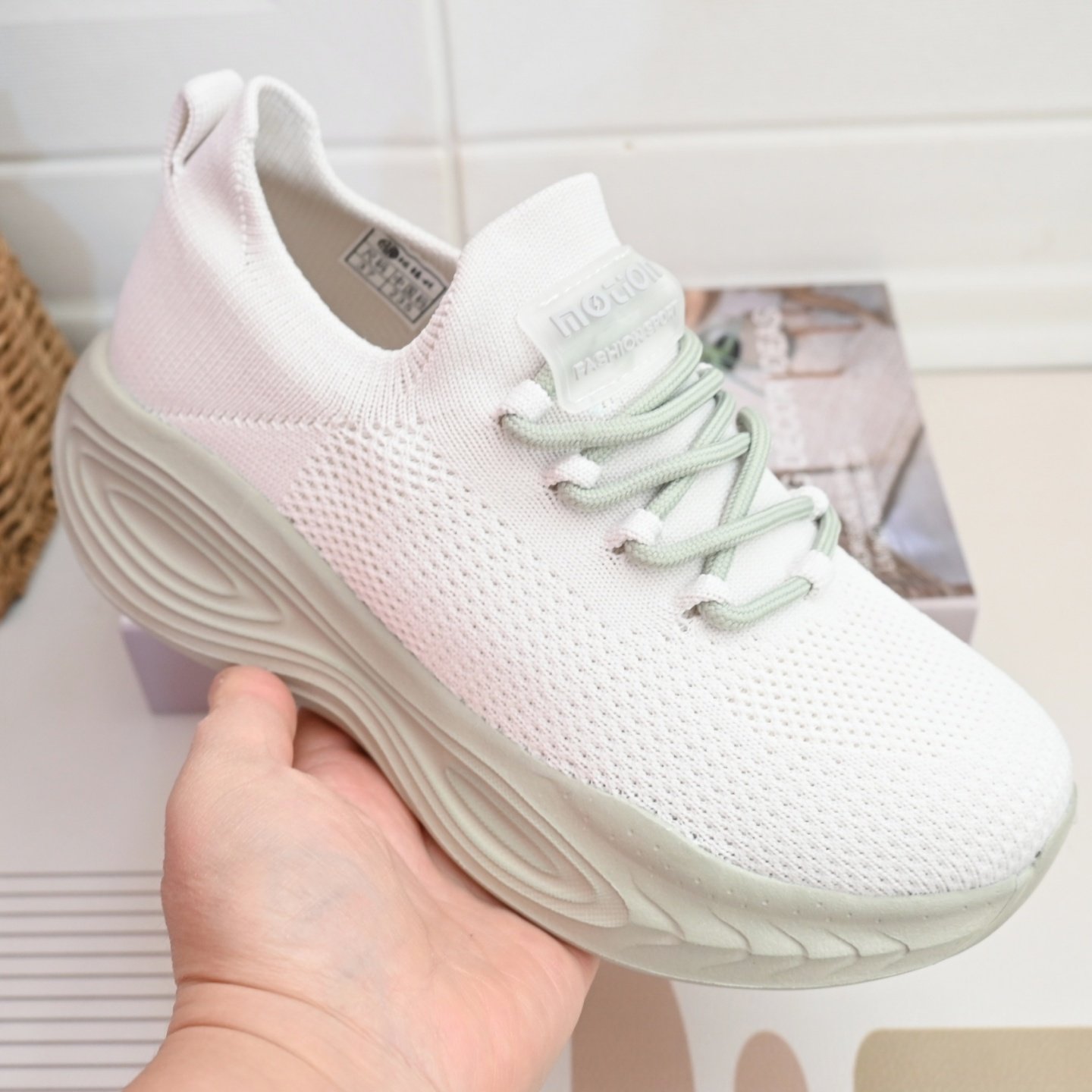 26春季新款老北京透气飞织网面轻便厚底健步舒适休闲妈妈鞋女单鞋,淘宝优惠券,粉丝福利购,淘宝优惠卷