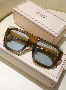 显脸小防紫外线一体式沙滩防晒