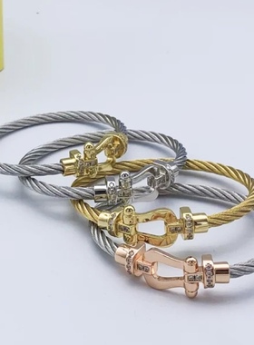 欧美情侣钛钢马蹄扣磁铁扣手镯