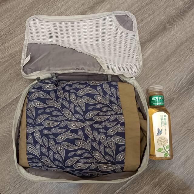 Order stock gray mesh hollow breathable storage bag travel bag storage bag portable storage bag storage bag