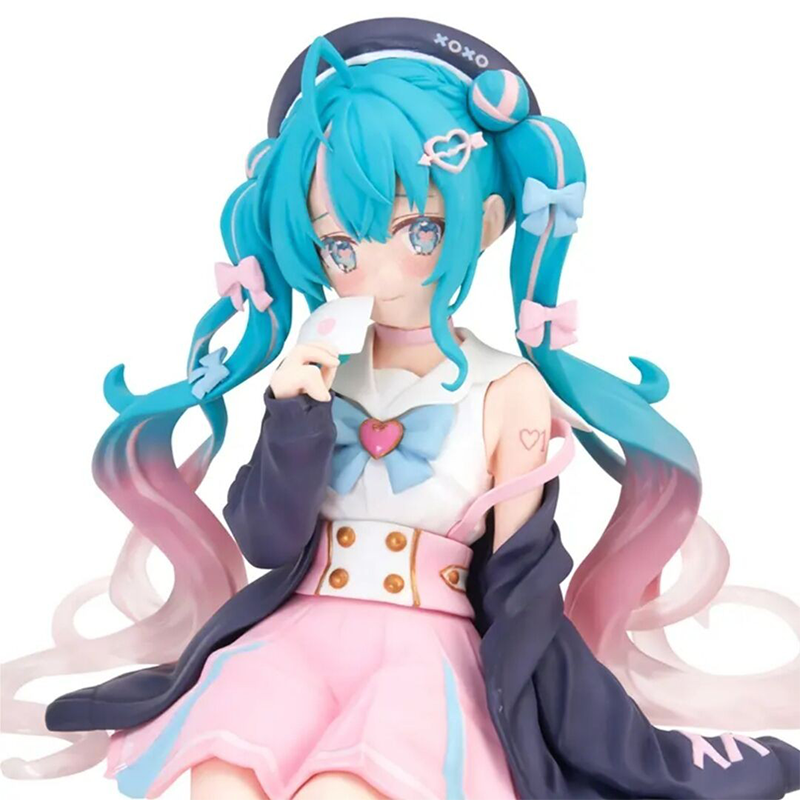 FuRyu VOCALOID初音未来爱心水手服泡面压景品手办桌面摆件-图2