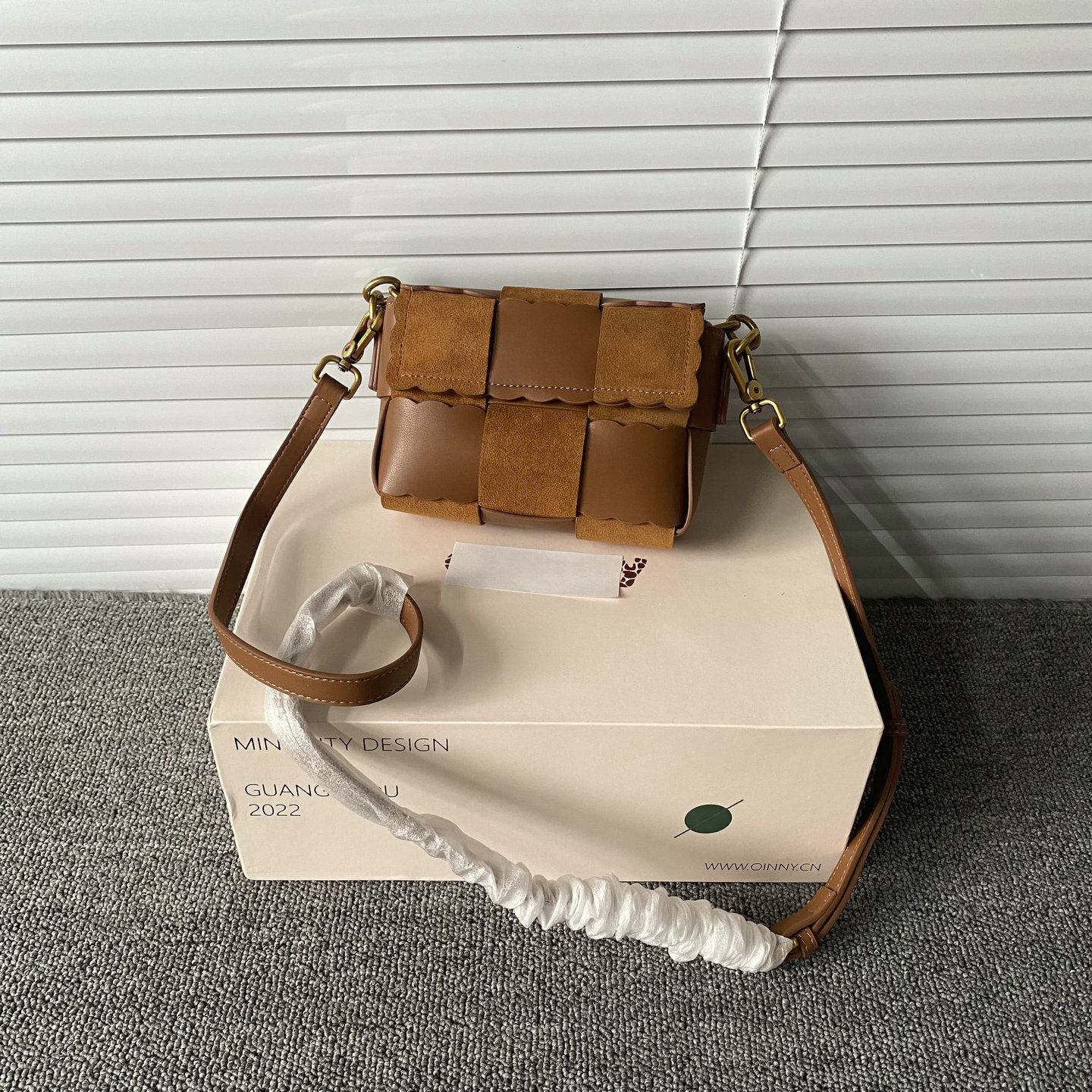 猫店下架款~真皮牛皮包包女式新款秋冬季斜挎单肩包通勤小方包,淘宝优惠券,粉丝福利购,淘宝优惠卷