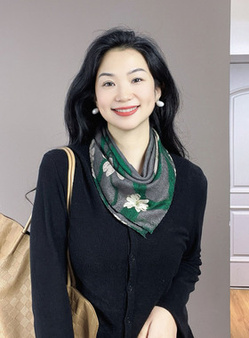 艺术设计！灰色手绘真丝丝巾女羊毛小方巾高级感护颈65中方巾领巾