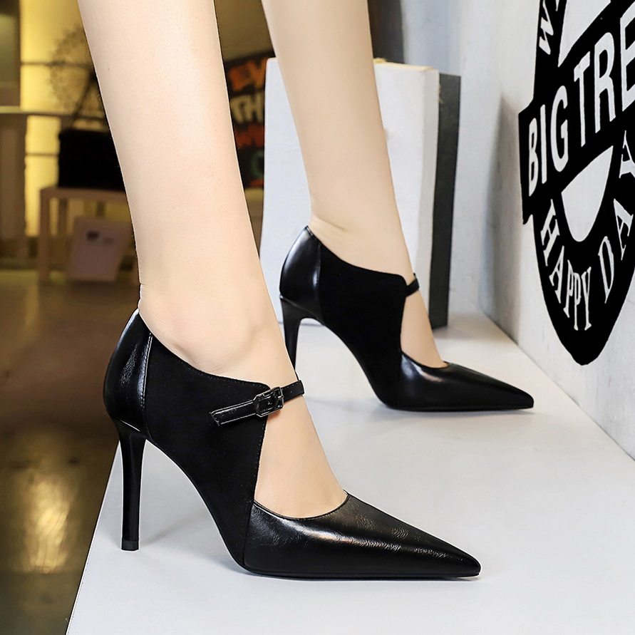 尖头深口单鞋女2025新款镂空大码一字带复古英伦风高跟鞋细跟百搭,淘宝优惠券,粉丝福利购,淘宝优惠卷