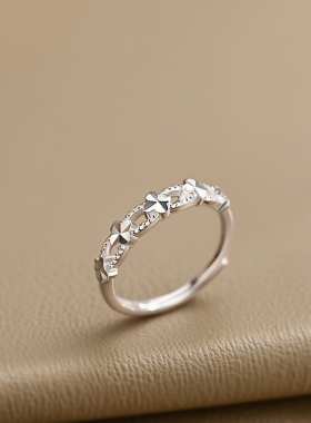 999纯银四叶草元素戒指轻奢爆款