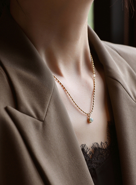 ZOXI钛钢绿色项链不掉色轻奢小众