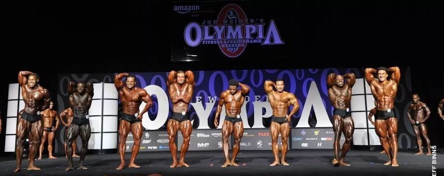 IFBB新款古典健美比赛裤黑色亮面赛裤弹力奥赛有光泽三角裤宽边 - 图3