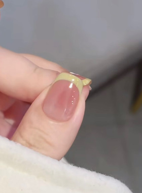 芭乐花语纯手工小花显白穿戴甲