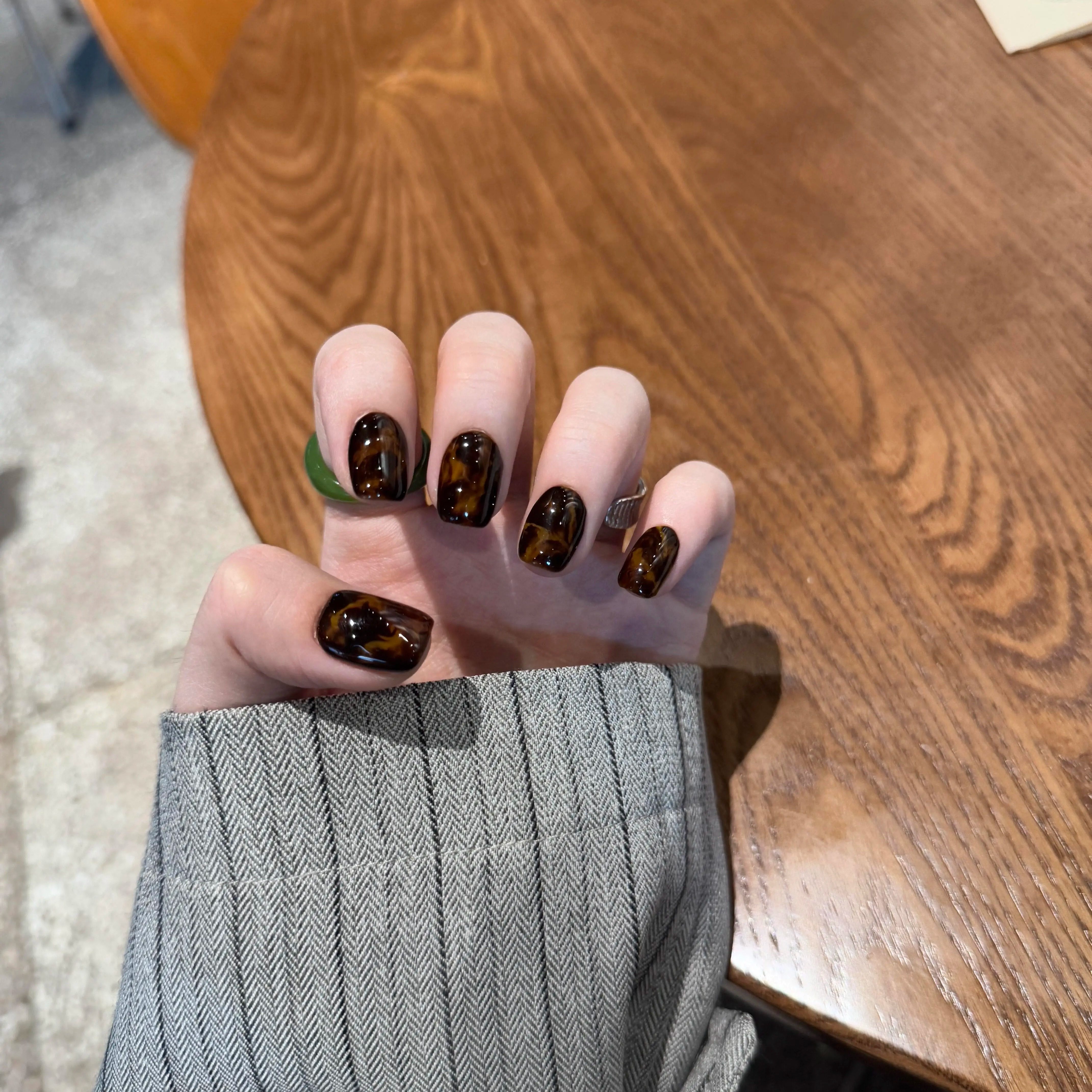 M310玳瑁琥珀秋冬琥珀晕染半手工美甲穿戴豹纹显白甲片指甲短款,淘宝优惠券,粉丝福利购,淘宝优惠卷