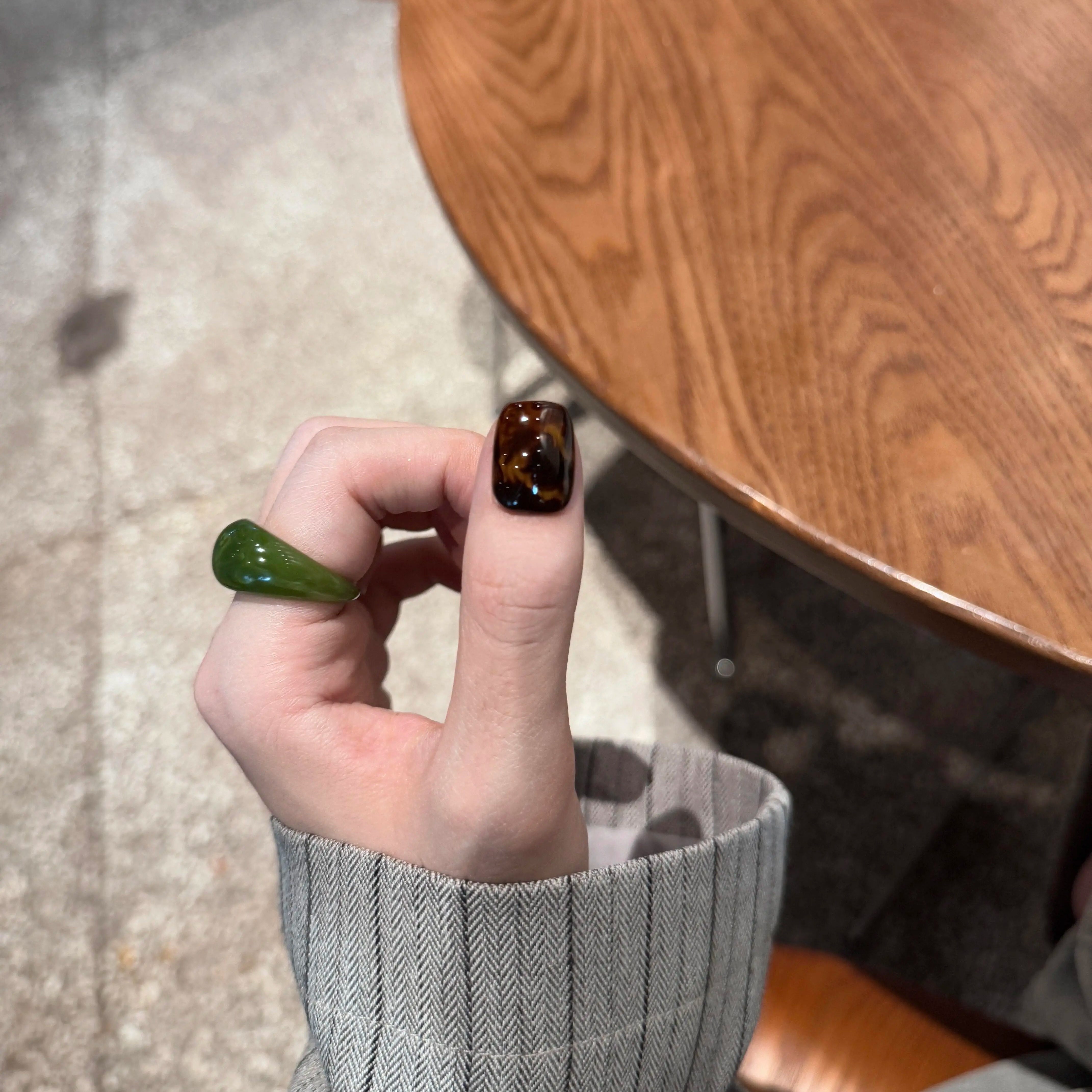 M310玳瑁琥珀秋冬琥珀晕染半手工美甲穿戴豹纹显白甲片指甲短款,淘宝优惠券,粉丝福利购,淘宝优惠卷