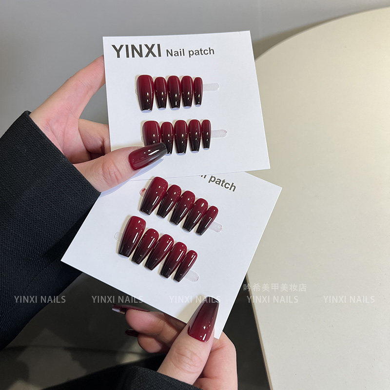 黑红渐变色穿戴甲中长款梯形秋冬新款显白新年网红爆款高级感甲片,淘宝优惠券,粉丝福利购,淘宝优惠卷