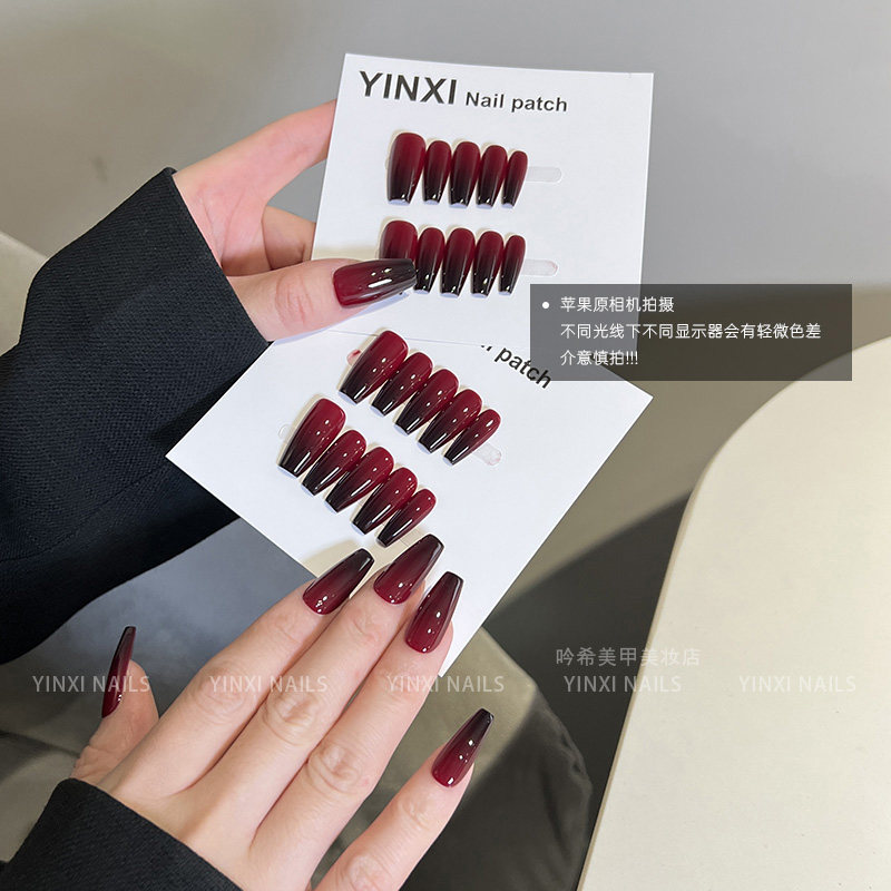 黑红渐变色穿戴甲中长款梯形秋冬新款显白新年网红爆款高级感甲片,淘宝优惠券,粉丝福利购,淘宝优惠卷