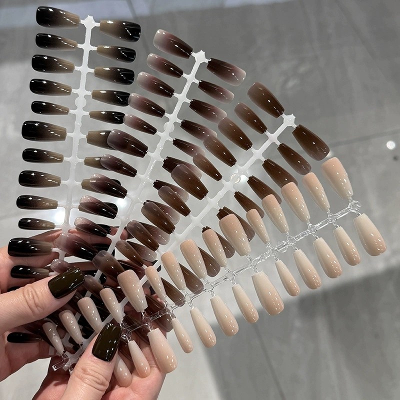 持续上新 30片分码穿戴甲系列中方法式猫眼渐变纯色高级感假指甲,淘宝优惠券,粉丝福利购,淘宝优惠卷