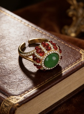中古风复古宫廷风高级感复古镀真金戒指仿翡翠绿琉璃仿红宝石