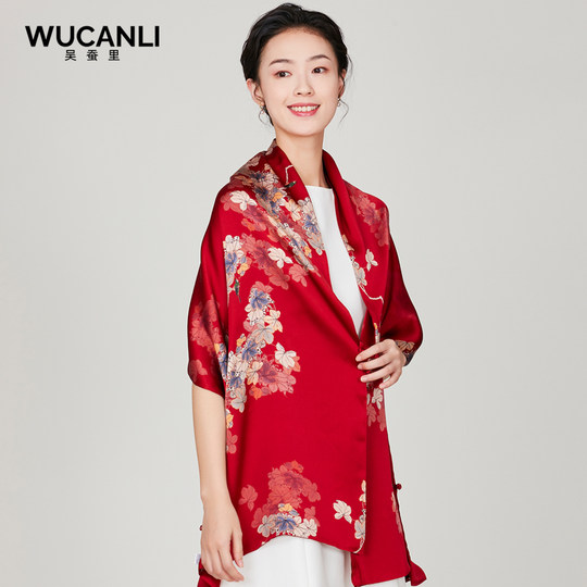 Silk scarf shawl women's spring and summer cheongsam outer wear for mother-in-law and mother-in-law red plate buckle mulberry silk scarf