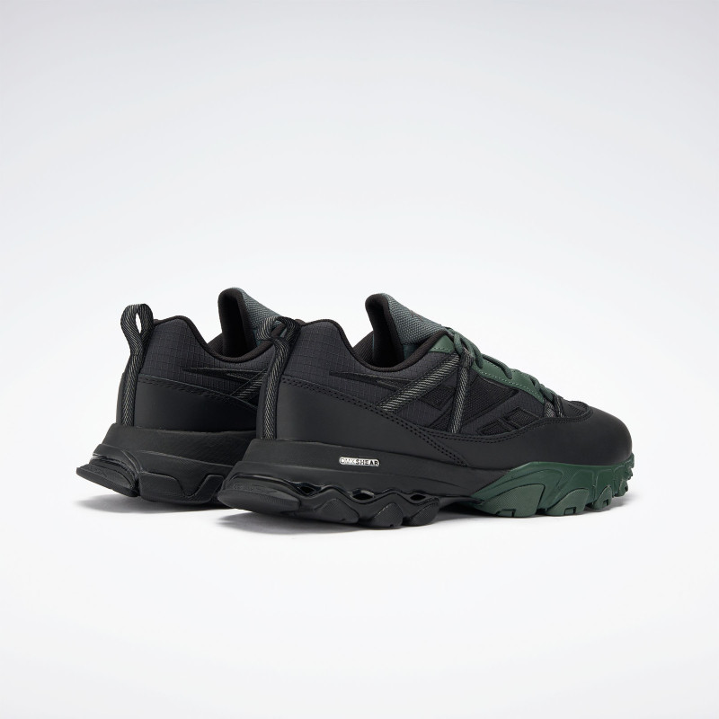  reebok板鞋/休闲鞋