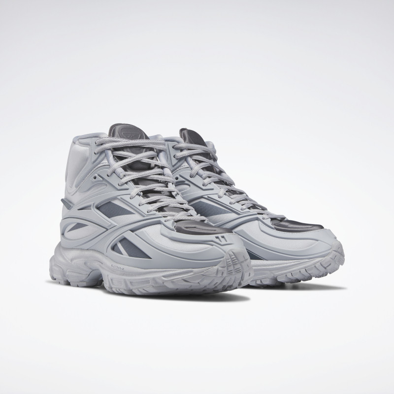  reebok板鞋/休闲鞋