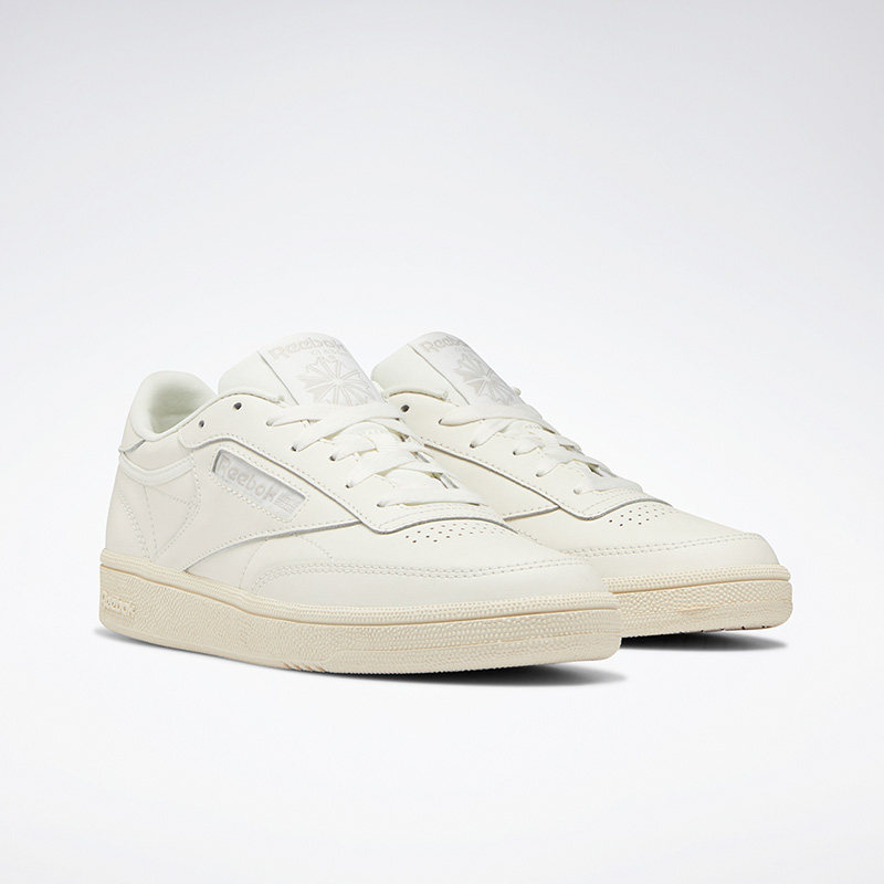  reebok板鞋/休闲鞋