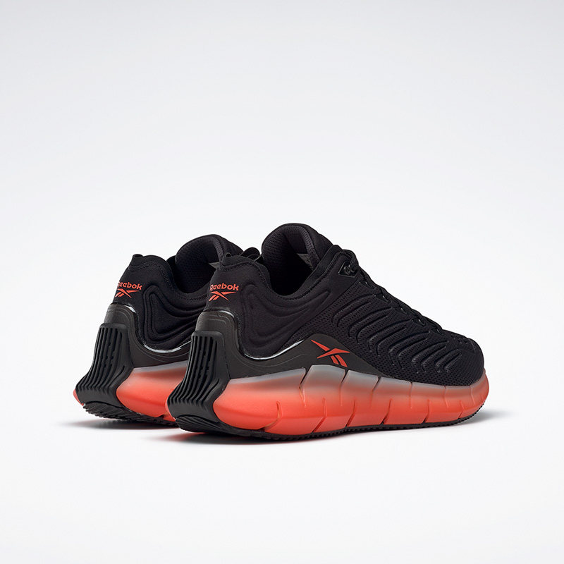  reebok跑步鞋