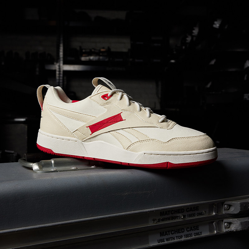  reebok篮球鞋