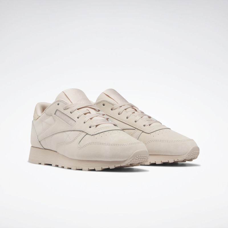  reebok板鞋/休闲鞋