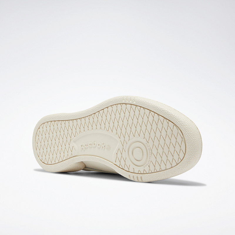  reebok板鞋/休闲鞋