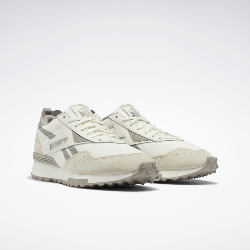  reebok板鞋/休闲鞋
